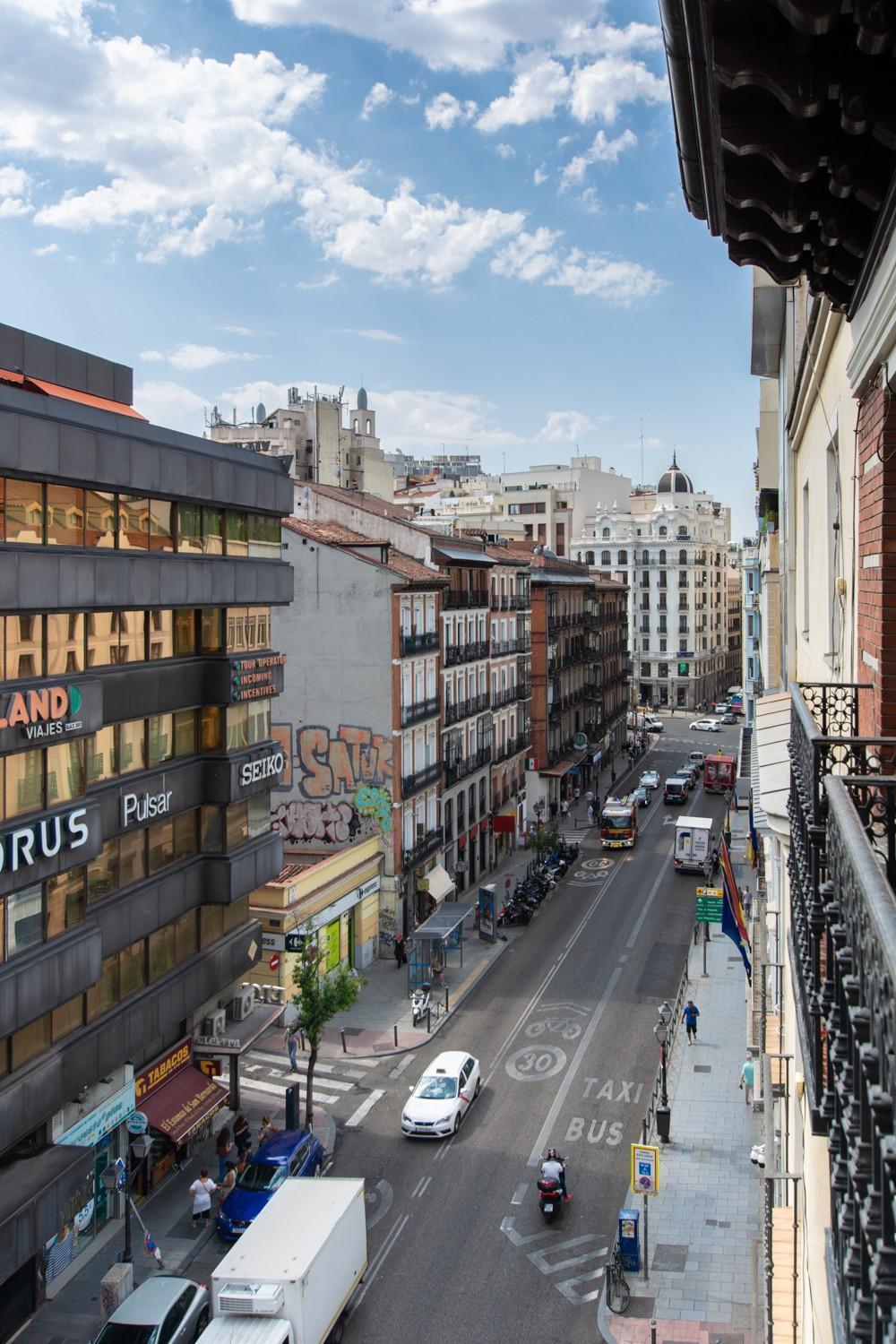 Ap Edificio Gran Via -Quinto Piso Sin Ascensor- Apartment Madrid Ngoại thất bức ảnh